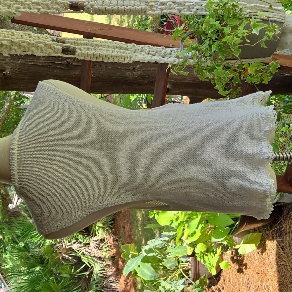 Beige Lace Trim Dropped Arm Hole Sleeveless Sweater - Picture 7 of 8